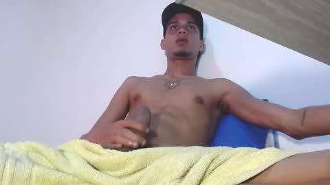 Snapshot of chorro369 chatting on 10-26-25, 12:00 juan online show from 10-26-25, 12:00
