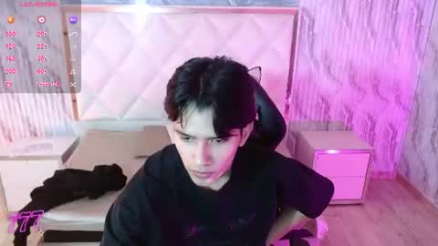 chos_tay online show from 06-16-26, 11:46