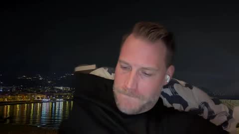 Chris online show from 02-05-25, 06:15