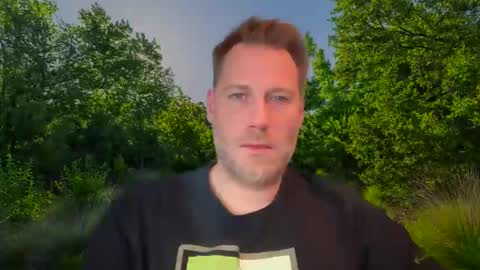 Snapshot of chris2024x chatting on 11-07-25, 07:41 Christian online show from 11-07-25, 07:41