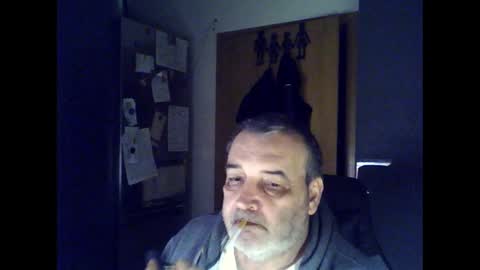 Snapshot of chris250268 chatting on 12-22-24, 01:34 Chris online show from 12-22-24, 01:34