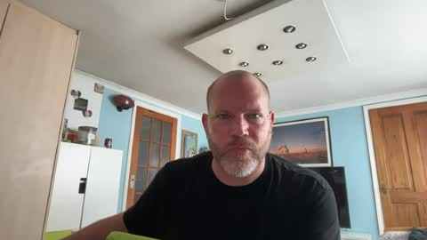 chris_buter online show from 06-23-26, 09:40