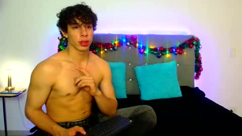 Chris Evans online show from 12-23-25, 12:52