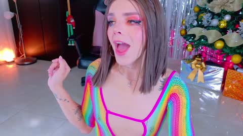 juli   Instagram july rv17 - Twitter juli rv17     online show from 12-23-24, 12:08