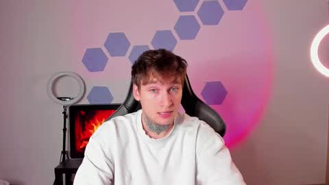 Chris Tyson online show from 10-18-25, 10:43