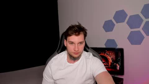 Snapshot of chris_tyson chatting on 05-01-26, 10:14 Chris Tyson online show from 05-01-26, 10:14
