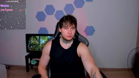 Snapshot of chris_tyson chatting on 07-23-26, 06:44 Chris Tyson online show from 07-23-26, 06:44
