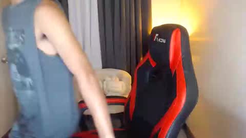 Shawty Chris online show from 10-18-25, 08:26