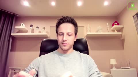 Snapshot of chriscarrey chatting on 12-11-24, 02:09 Chris online show from 12-11-24, 02:09