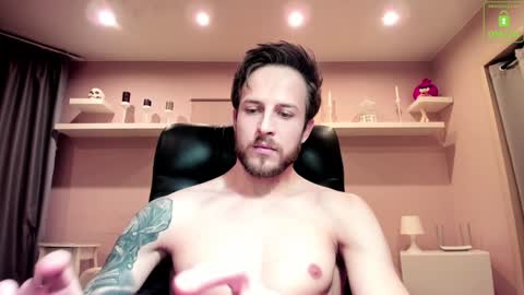 Snapshot of chriscarrey chatting on 01-24-25, 12:31 Chris online show from 01-24-25, 12:31