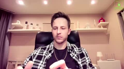 Snapshot of chriscarrey chatting on 02-15-25, 04:03 Chris online show from 02-15-25, 04:03