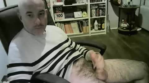 chrisprngr online show from 04-07-26, 05:02