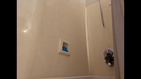 Snapshot of chrispycum chatting on 01-01-25, 07:52 Chris online show from 01-01-25, 07:52