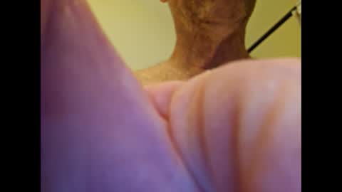 Snapshot of chrispycum chatting on 01-18-25, 03:42 Chris online show from 01-18-25, 03:42