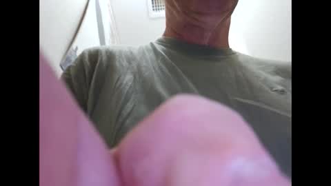 Snapshot of chrispycum chatting on 03-09-25, 12:09 Chris online show from 03-09-25, 12:09