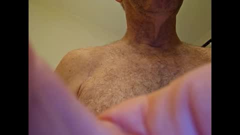 Snapshot of chrispycum chatting on 09-16-25, 02:56 Chris online show from 09-16-25, 02:56