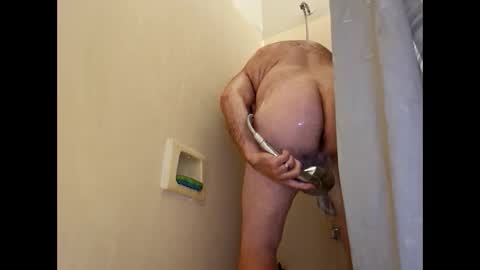 Snapshot of chrispycum chatting on 10-02-25, 02:18 Chris online show from 10-02-25, 02:18