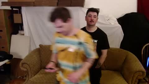 Snapshot of chrisryan00 chatting on 09-18-25, 07:21 Chris online show from 09-18-25, 07:21