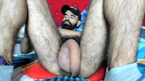 chriss_evanss_ online show from 01-04-25, 10:24