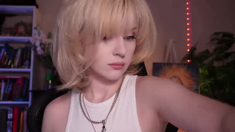 Snapshot of chriss_foxx chatting on 05-09-26, 03:50 chriss_foxx online show from 05-09-26, 03:50