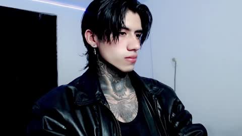 Snapshot of chriss_opp chatting on 02-17-25, 10:58 CHRIS  INDEPENT MODEL online show from 02-17-25, 10:58