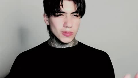 Snapshot of chriss_opp chatting on 10-30-25, 11:49 CHRIS  INDEPENT MODEL online show from 10-30-25, 11:49