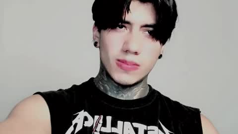 CHRIS  INDEPENT MODEL online show from 01-07-26, 12:24