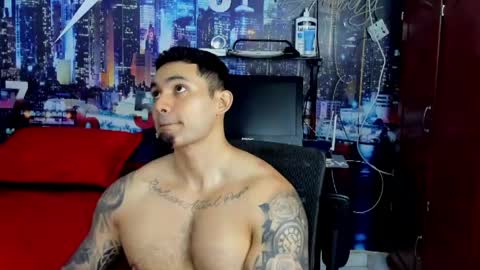 Snapshot of chriss_stewart2 chatting on 05-05-26, 02:08 Chriss Stewart online show from 05-05-26, 02:08