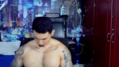 Snapshot of chriss_stewart2 chatting on 06-02-26, 02:13 Chriss Stewart online show from 06-02-26, 02:13