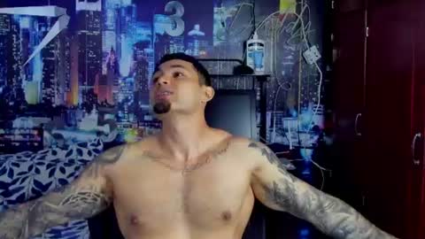 Snapshot of chriss_stewart2 chatting on 06-12-26, 02:32 Chriss Stewart online show from 06-12-26, 02:32