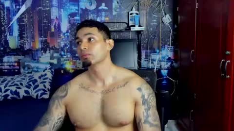 Chriss Stewart online show from 06-18-26, 02:01