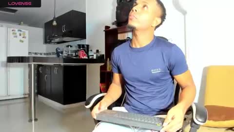 Chriss Vall online show from 05-03-26, 07:14