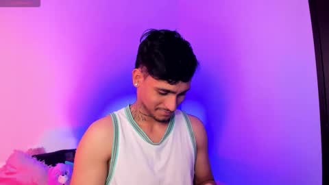 Christian Wang online show from 12-02-25, 06:58