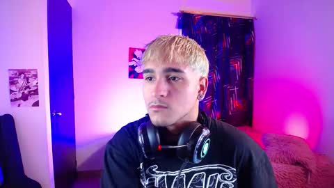 Christian Wang online show from 03-02-26, 11:39