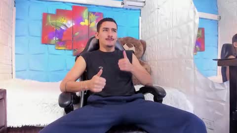 chrissevanss online show from 02-02-26, 07:34