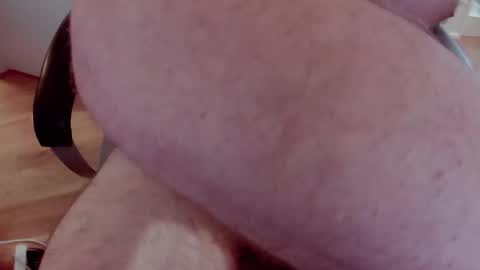 Snapshot of chrissoxx chatting on 10-06-25, 07:06 chrissoxx online show from 10-06-25, 07:06