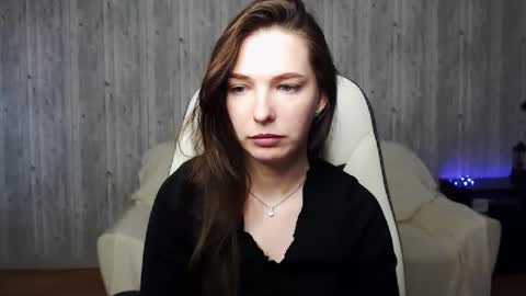 Snapshot of chrisssstaylor chatting on 03-11-25, 09:45 Christi online show from 03-11-25, 09:45