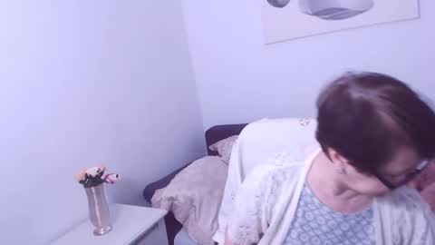 Christa online show from 01-31-25, 05:32