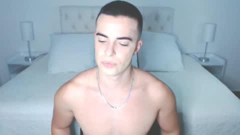 Snapshot of christiandiorx chatting on 11-01-25, 12:12 christiandiorx online show from 11-01-25, 12:12