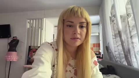 Snapshot of christiechorney chatting on 06-20-26, 11:02 christiechorney online show from 06-20-26, 11:02