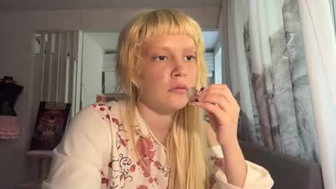 Snapshot of christiechorney chatting on 06-30-26, 11:11 christiechorney online show from 06-30-26, 11:11