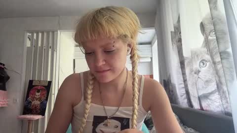 Snapshot of christiechorney chatting on 07-05-26, 09:16 christiechorney online show from 07-05-26, 09:16