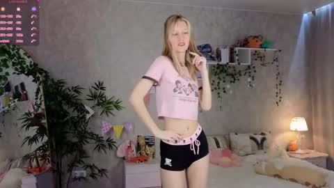 Ann online show from 04-15-26, 12:01