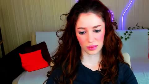 christinaconteeree online show from 03-25-26, 03:34