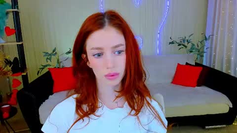 christinaconteeree online show from 07-07-26, 11:25
