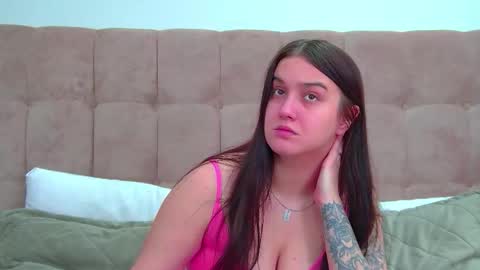 Christina online show from 02-07-26, 06:33