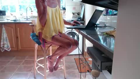 Sissy Christine online show from 09-27-25, 01:05