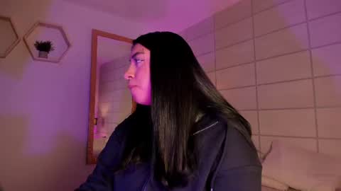 Christine  online show from 07-08-26, 11:58