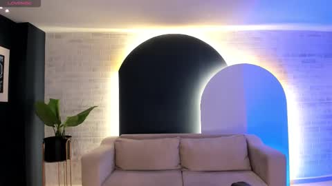 Snapshot of christineford1 chatting on 10-29-25, 12:18 Christine Ford online show from 10-29-25, 12:18