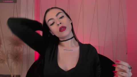 Snapshot of christineford1 chatting on 11-25-25, 12:27 Christine Ford online show from 11-25-25, 12:27